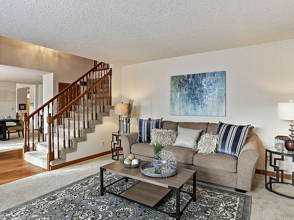 4th image of 149 River Ridge Way