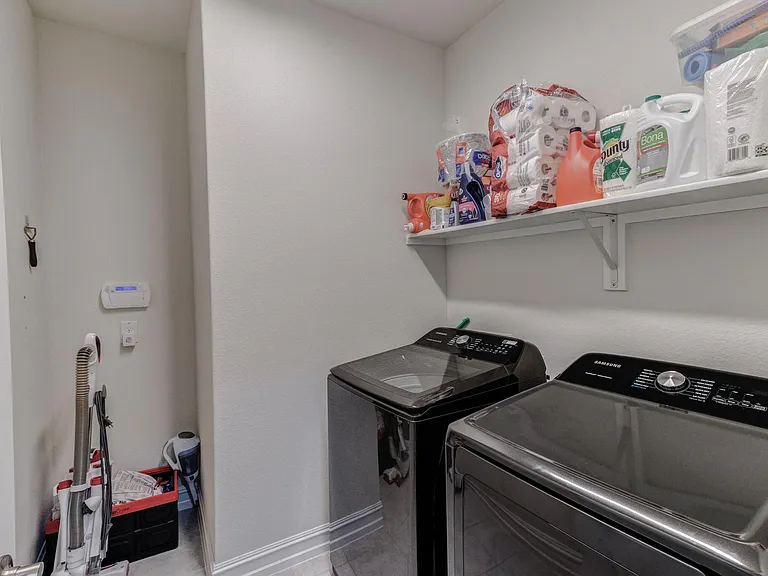 2808 Southampton Dr — Photo 27