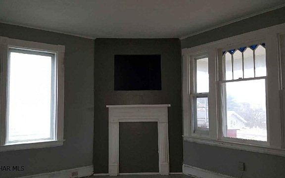 4th image of 118 Jones St