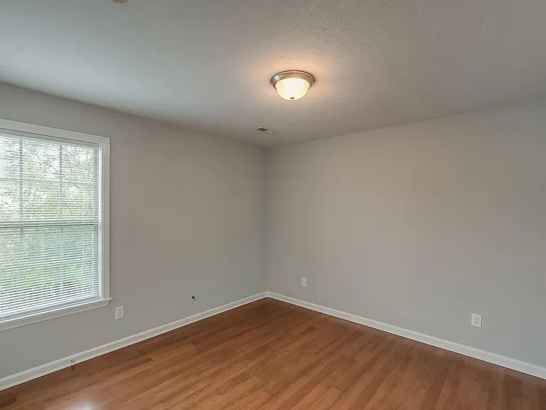 1140 Oatlands Park — Photo 23