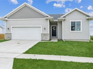 3506 Linden Dr SW, Bondurant, IA 50035
