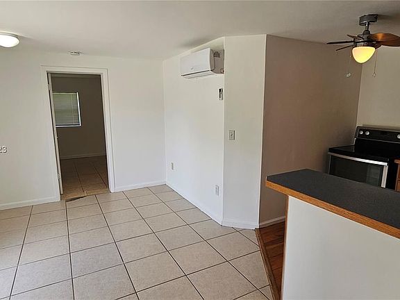 3rd image of 310 Olive Ave #C