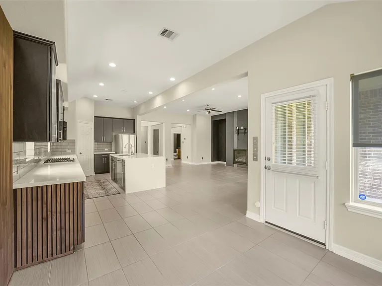 10919 Walts Run Ln — Photo 33