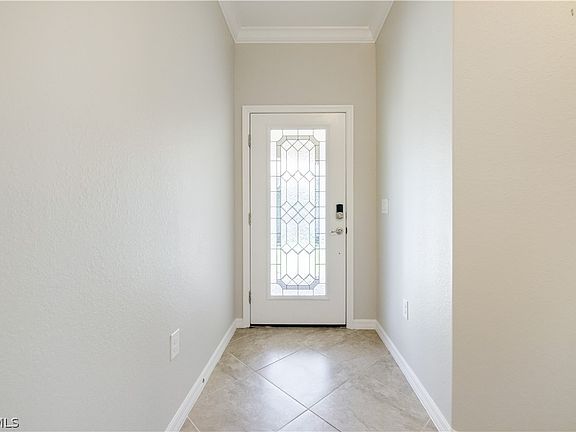5th image of 10348 Prato Dr