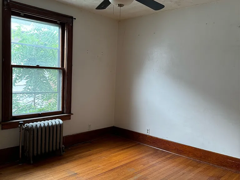 1401 Mather Ave #1 — Photo 3