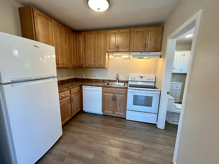 291 Alfred St #2A — Photo 11