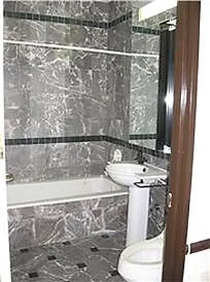 Sold by Domus Realty | media 2