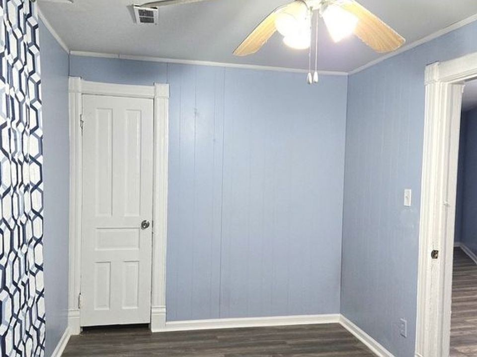 1st image of 3009 E 80th St #2