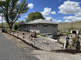 46083 Adams Rd, Pendleton, OR 97801