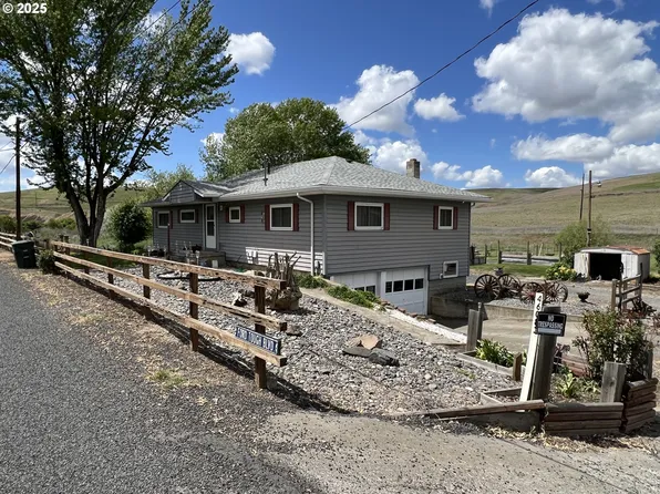 46083 Adams Rd, Pendleton, OR 97801