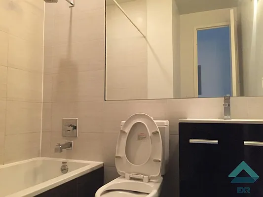 Rented by EXR | media 52