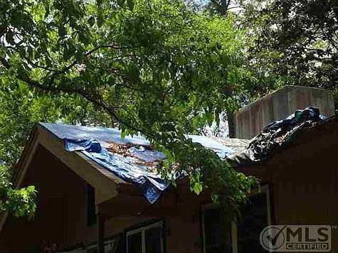 5th image of 1608 Woodgate Way #1