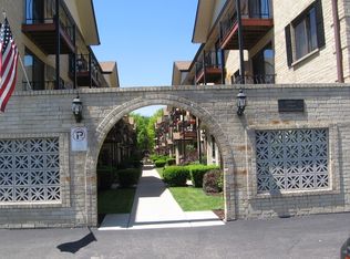 5151 N East River Rd UNIT 131, Chicago, IL 60656