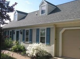 12 Yardley Grn, Lancaster, PA