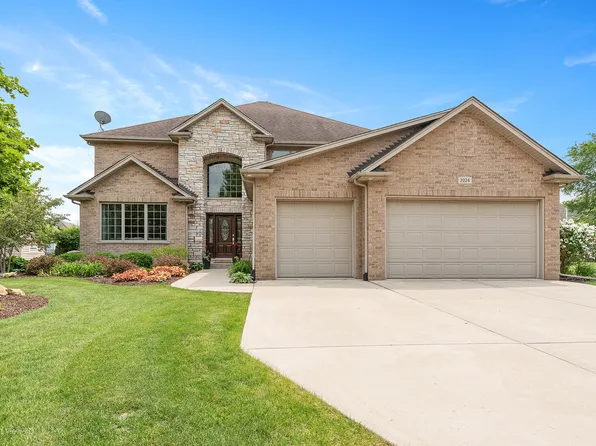 2024 Taller Rd, Morris, IL 60450