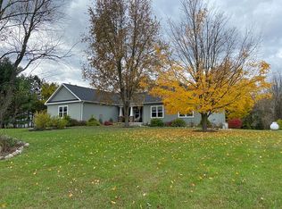 2012 E Dexter Trl, Dansville, MI 48819