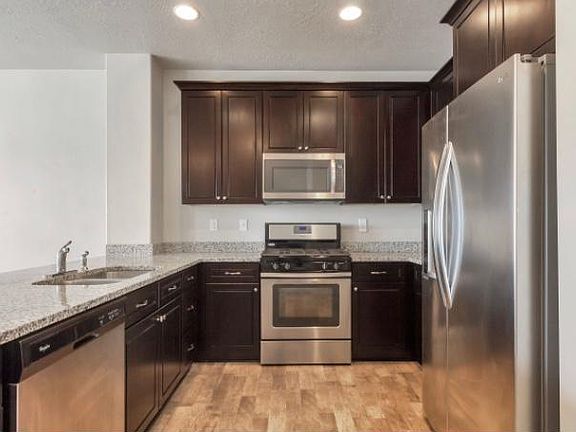 4th image of 1723 W Naxos Ln