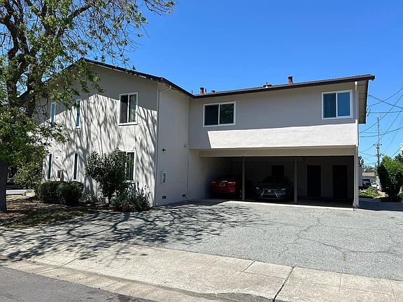 2nd image of 686 Reseda Dr