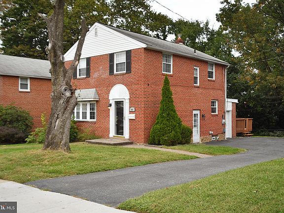 5th image of 409 Dalmas Ave
