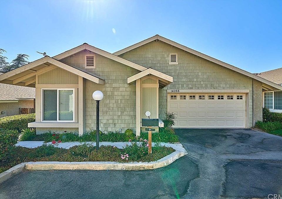 1st image of 14088 Fenton Ln