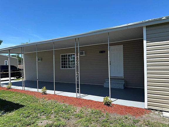 3rd image of 1399 Belcher Rd #129