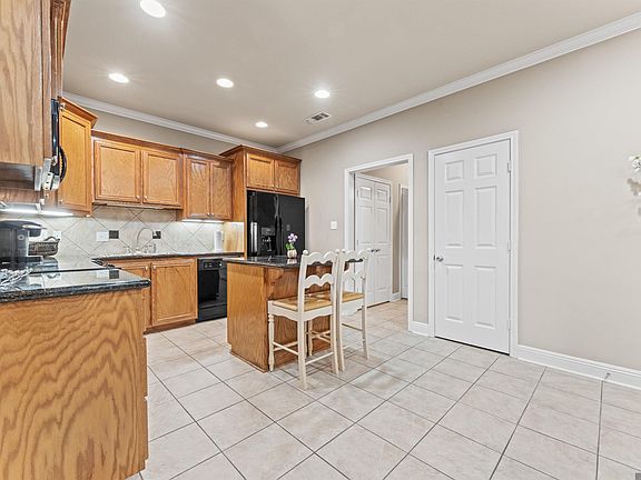 5th image of 11510 Southfork Dr Unit 37