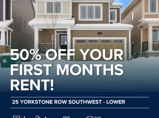 25 Yorkstone Way SW, Calgary, AB T2X4K7