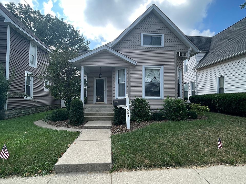 1st image of 127 W 1st St
