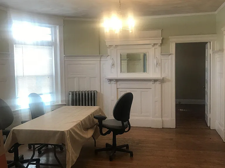 1885 Beacon St #1 — Photo 9
