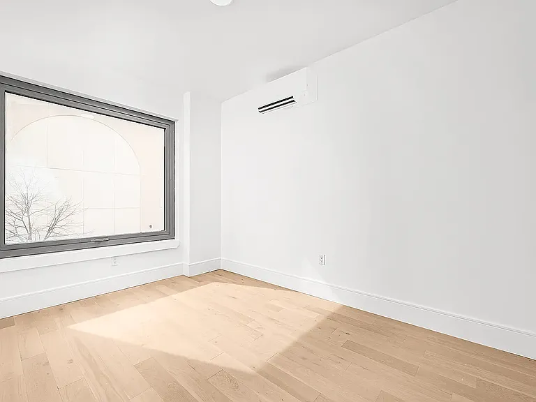 151 S Elliott Pl #2L — Photo 8