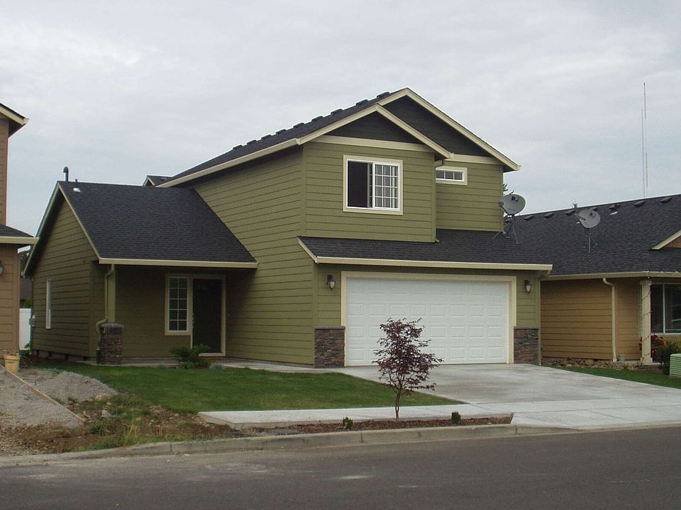 1st image of 3000 NE 157th Ct