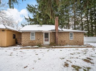 318 S Whittaker St, New Buffalo, MI