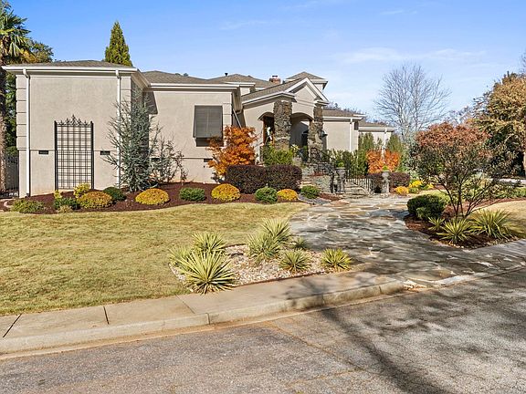 3rd image of 155 Covey Hill Ln