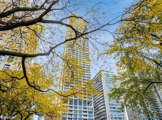 1000 N Lake Shore Plz APT 15A, Chicago, IL 60611