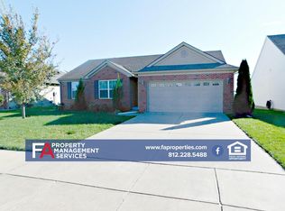 10823 Tecumseh Dr, Newburgh, IN 47630