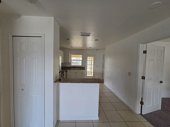 5th image of 10483 Pendleton Ave