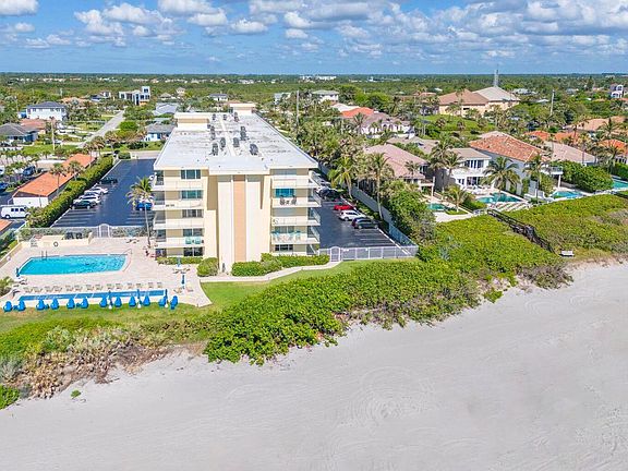 4th image of 603 Ocean Dr #215