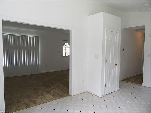 4th image of 1824 Nansemond Pkwy