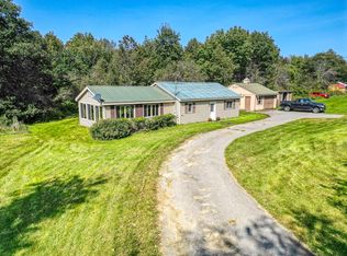 20 Lawrence Rd, Dresden, ME 04342