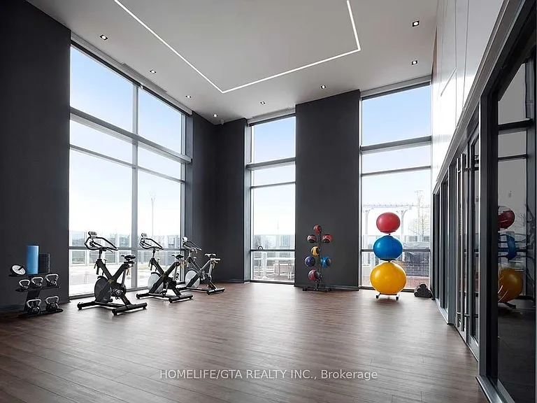 275 Village Green Sq #2120 — Photo 31