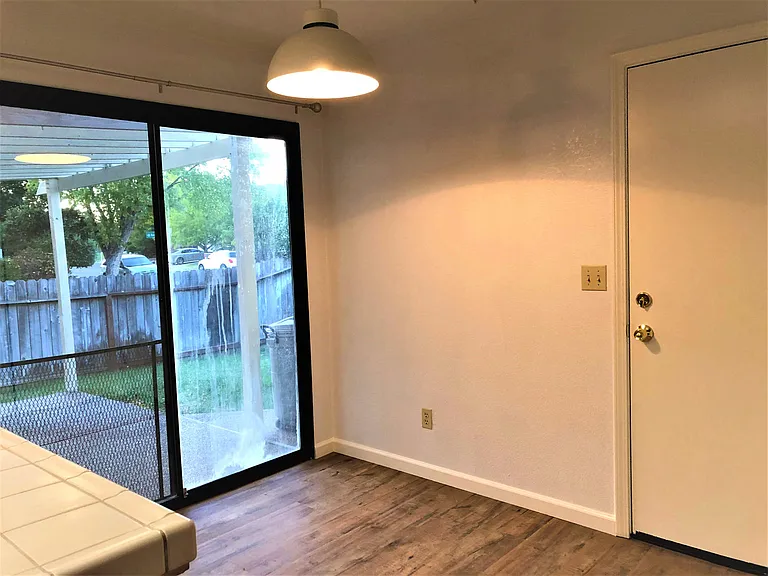 6641 Koster Way — Photo 10