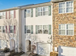 864 Aztec Dr, Martinsburg, WV 25405