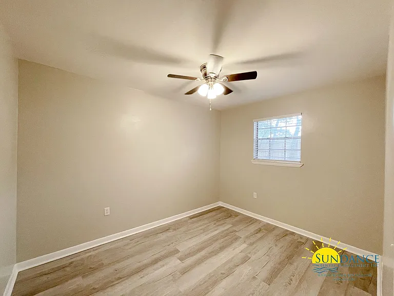 792D Navy St — Photo 8