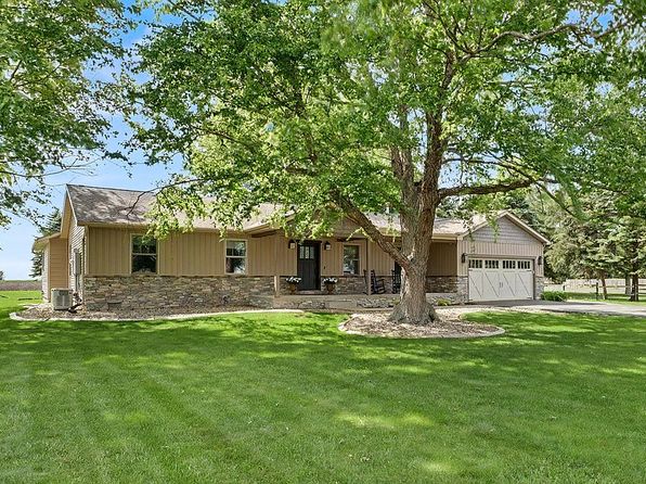 835 County Road 1500 E
