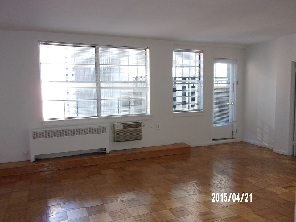 1st image of 150 E 39th St #Penthouse D