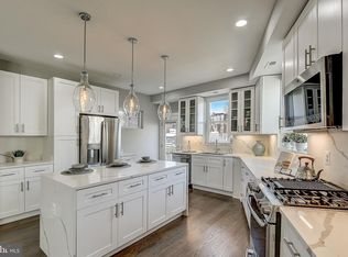 921 Ingraham St NW, Washington, DC 20011