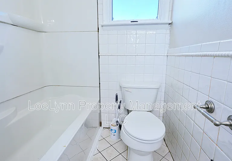 41 South St — Photo 25