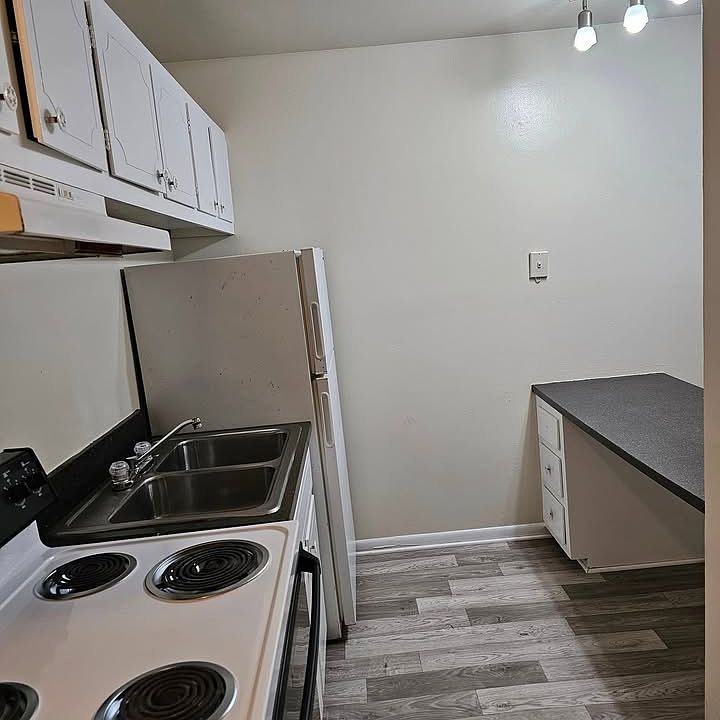 1st image of 2112 Fairfax Ave APT 105