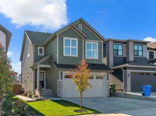 20 Edith Cres NW, Calgary, AB T3R2C3