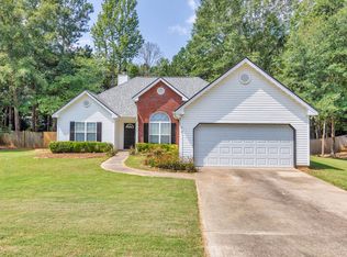 610 Penhollaway Ct, Loganville, GA 30052